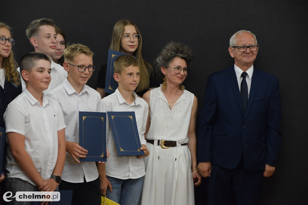 Nagrody Burmistrza Miasta Chełmna dla najlepszych uczniów