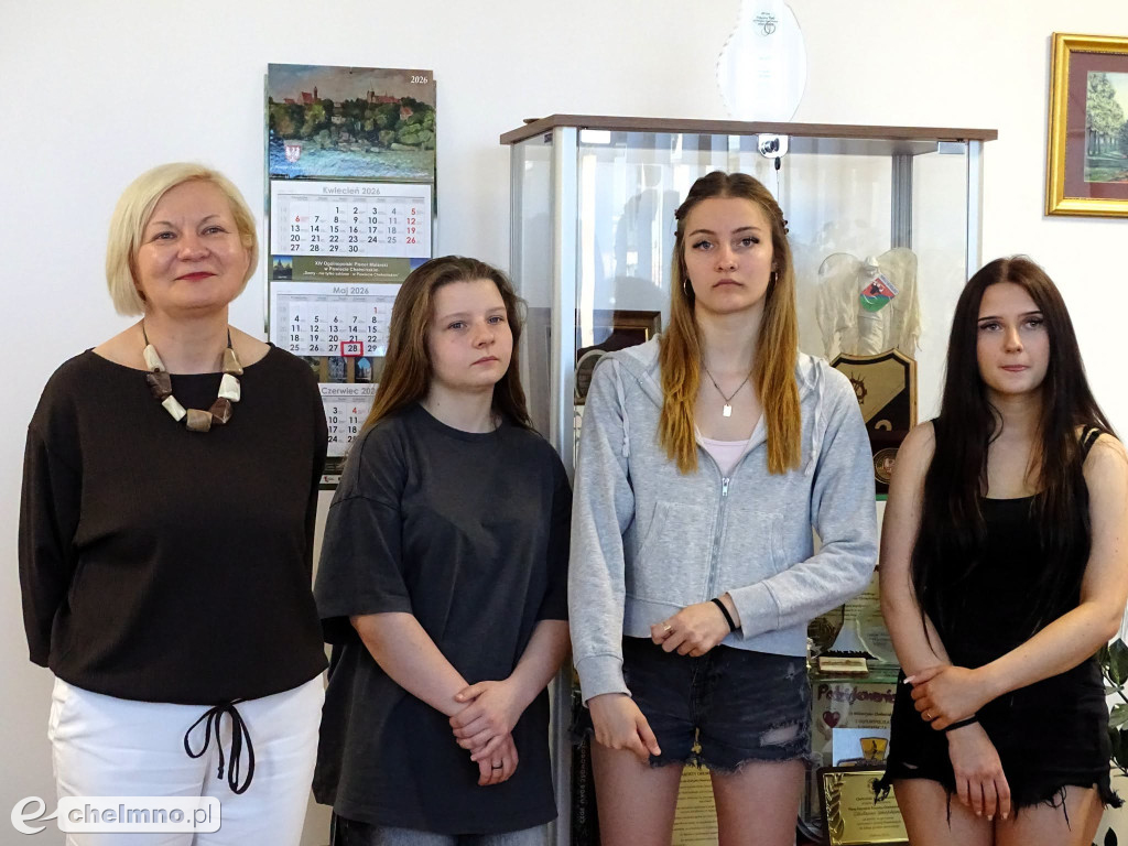 Dwie klasy z chełmińskiego LO na lekcji w Starostwie