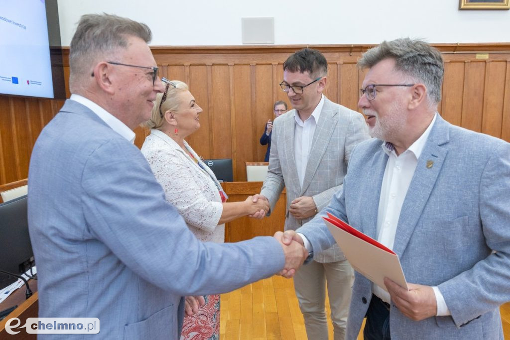 Umowy FEdKP: muzeum w Biskupinie, parki w Ciechocinku