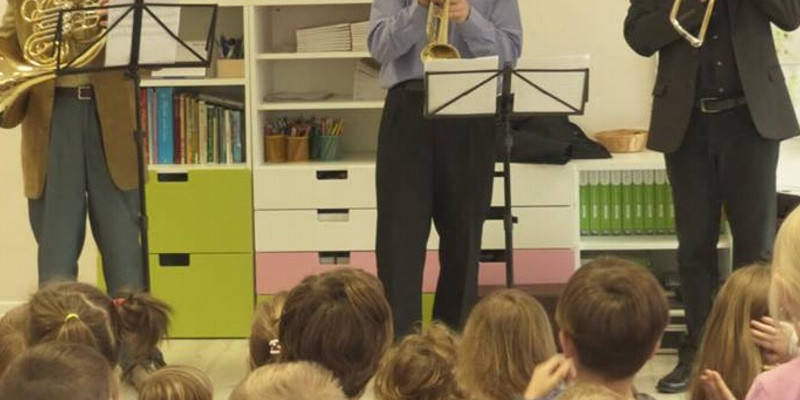 Koncert "Rodzina blaszaków" w Przedszkolu Niepublicznym "Calineczka"