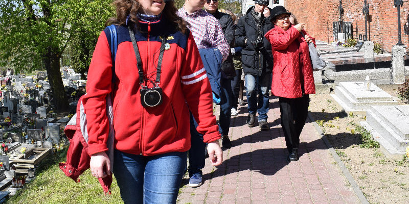 "Dzieje cmentarzy chełmińskich" spacerek ku pamięci Jana Pawła II