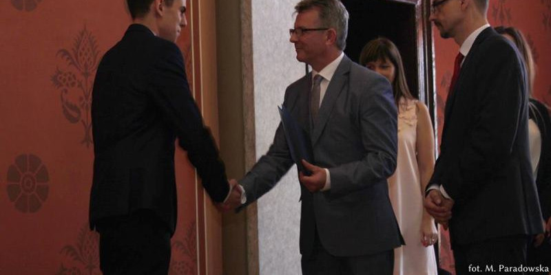 Licealiści zakończyli trzyletni etap nauki - powodzenia na maturze