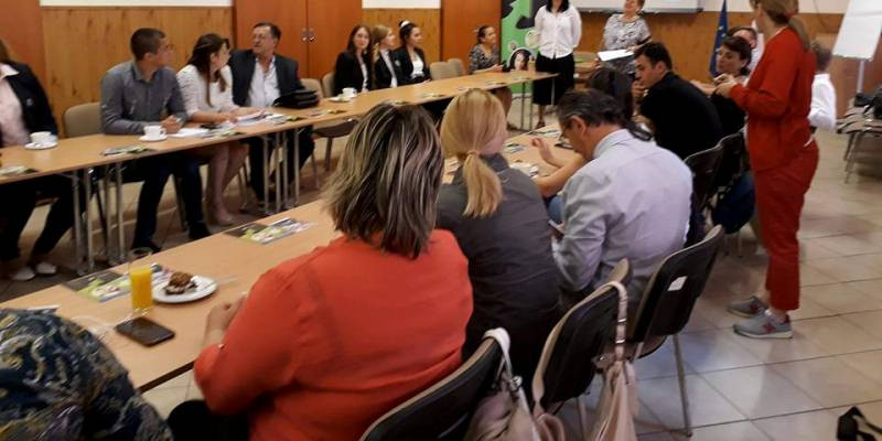 Przedstawiciele różnych państw w Zespole Szkół CKP Grubno