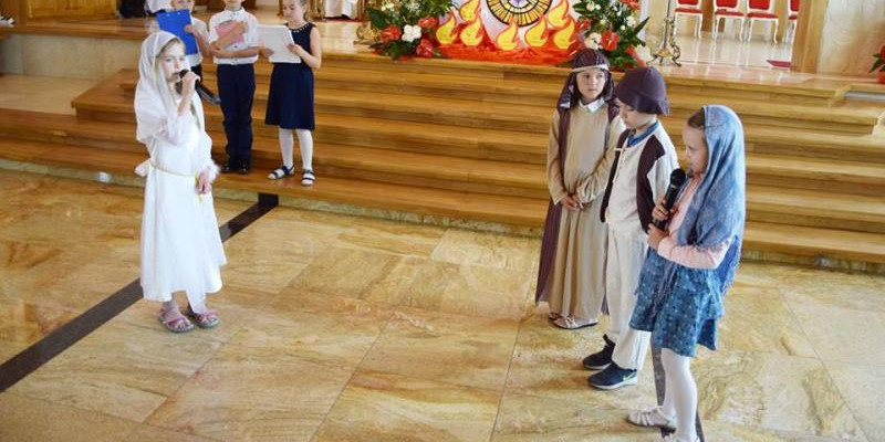 Ostatnia przed wakacjami rodzinna Msza Święta uczniów "Katolika"