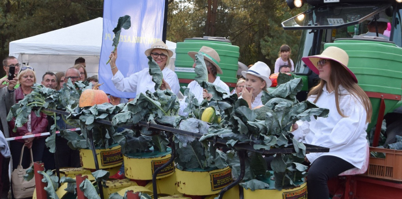 Mega zabawa i wspaniałe Gwiazdy: Daniec i Enej podczas "Święta Kapusty" (FOTORELAC