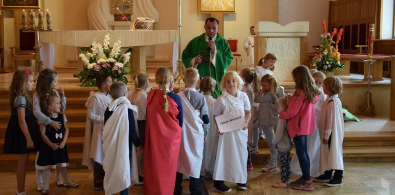 Pierwsza w nowym roku szkolnym Msza św. dla uczniów "Katolika"