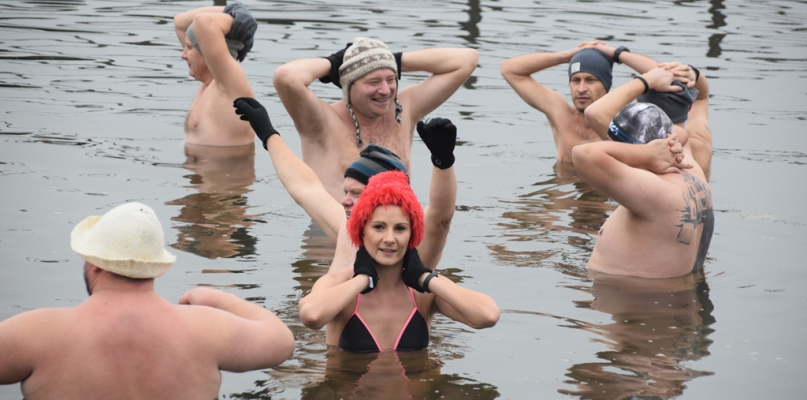 Sezon chełmińskich morsów oficjalnie rozpoczęty. Kto miał odwagę na kąpiel?