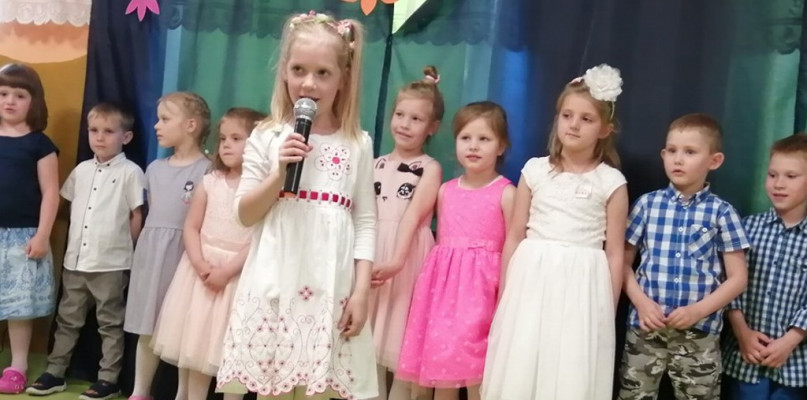 Lubimy śpiewać i mówić wiersze, bo nasi rodzice są najważniejsi