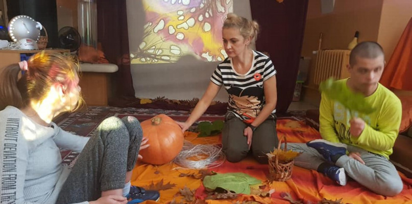 Co kryje w sobie jesień? Zajęcia na terenie Domu Pomocy Społecznej