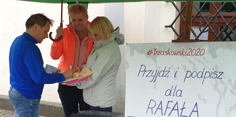 Trwa akcja zbierania podpisów dla Rafała Trzaskowskiego - kandydata na Prezydenta 