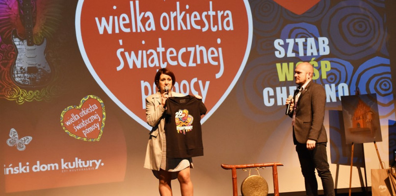 Trwają licytacje dla WOŚP. Sztab chełmiński działa w kinoteatrze Rondo