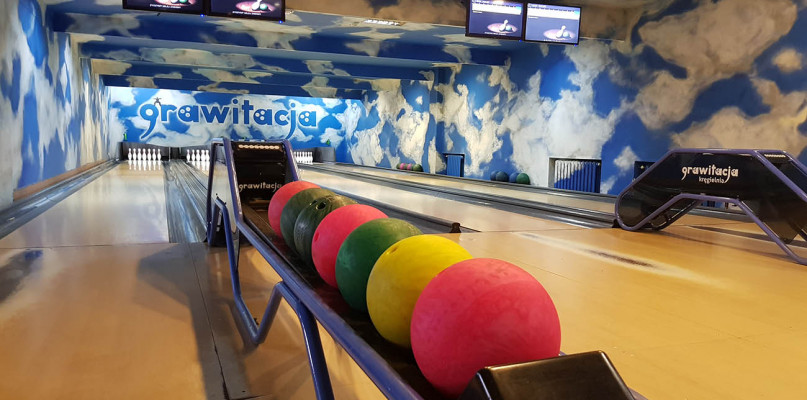 Czy chełmińska Kręgielnia Grawitacja powinna zostać otwarta? Problemowe przepisy i