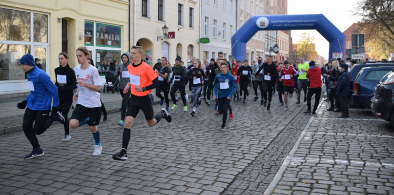 Wyniki V Biegu Niepodległości o Puchar Dyrektora ZSO nr 1
