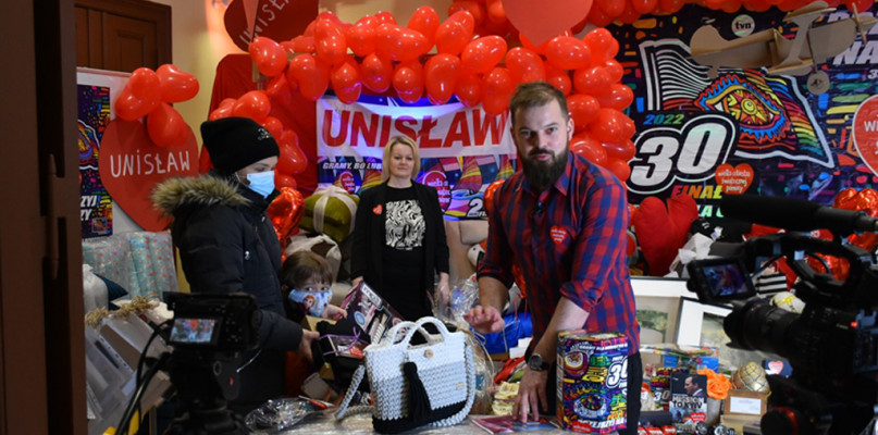 Orkiestra zagrała w Unisławiu i to z pompą jest już ponad 75 tys. zł
