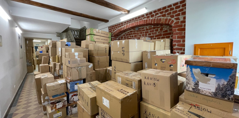 Transporty dla Kaniowa i trwająca zbiórka w Grudziądzkiej 36