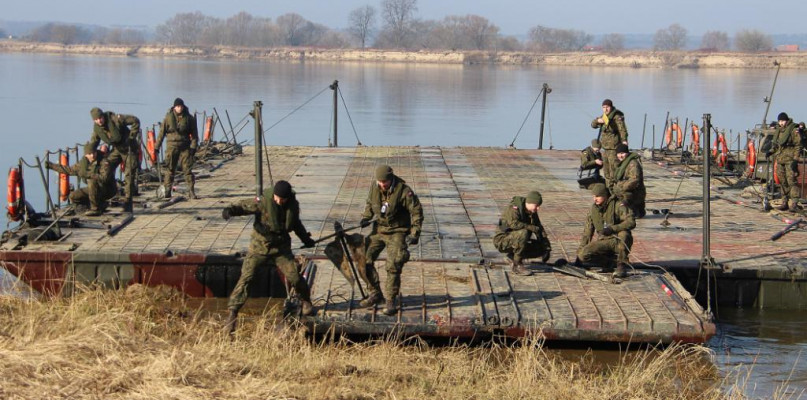 Szkolenie podchorążych AWL