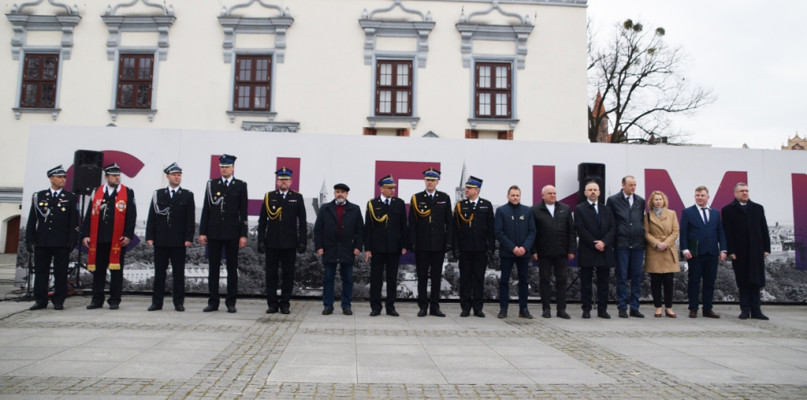 Uroczyste przekazanie i poświęcenie samochodu ratowniczo-gaśniczego OSP Chełmno