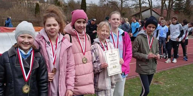 Wyniki powiatowych drużynowych biegów przełajowych