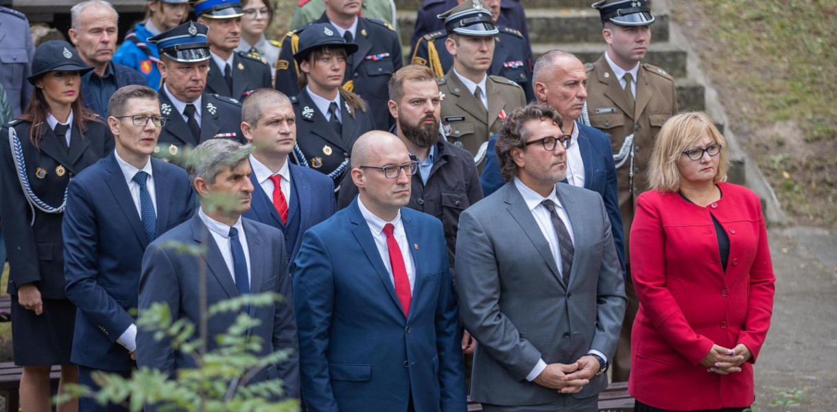 W raciniewskim lesie uczcili ofiary okupacji niemieckiej 