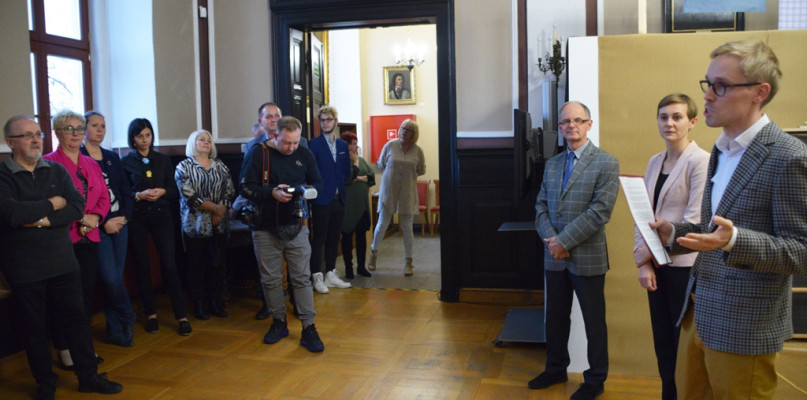 Zobacz otwarcie wystawy o japońskim warsztacie papierniczym