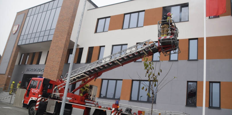 Pożar w Starostwie Powiatowym w Chełmnie. Co tam się stało?