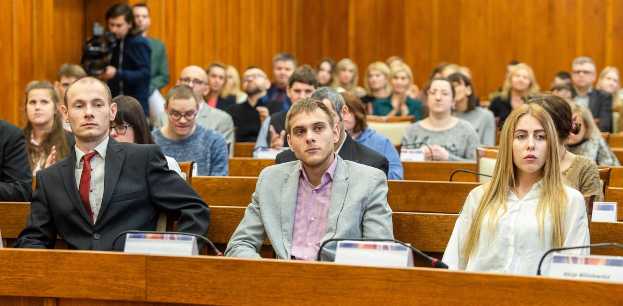 Sesja osób z niepełnosprawnościami