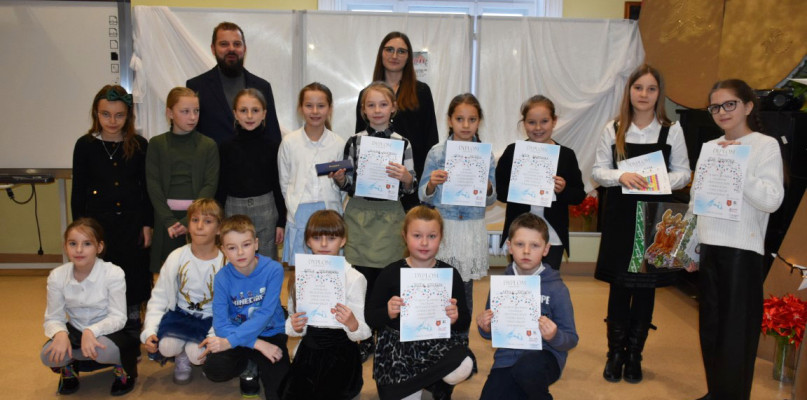 Pióra wójta uroczyście rozdane