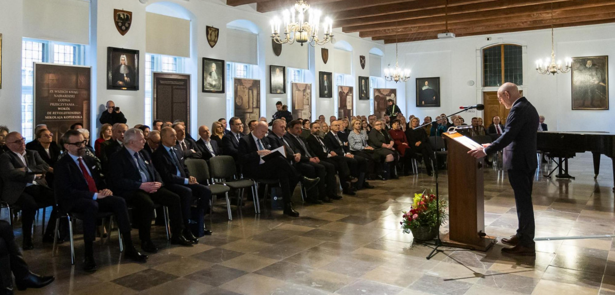 Dzieło Kopernika na wyciągnięcie ręki