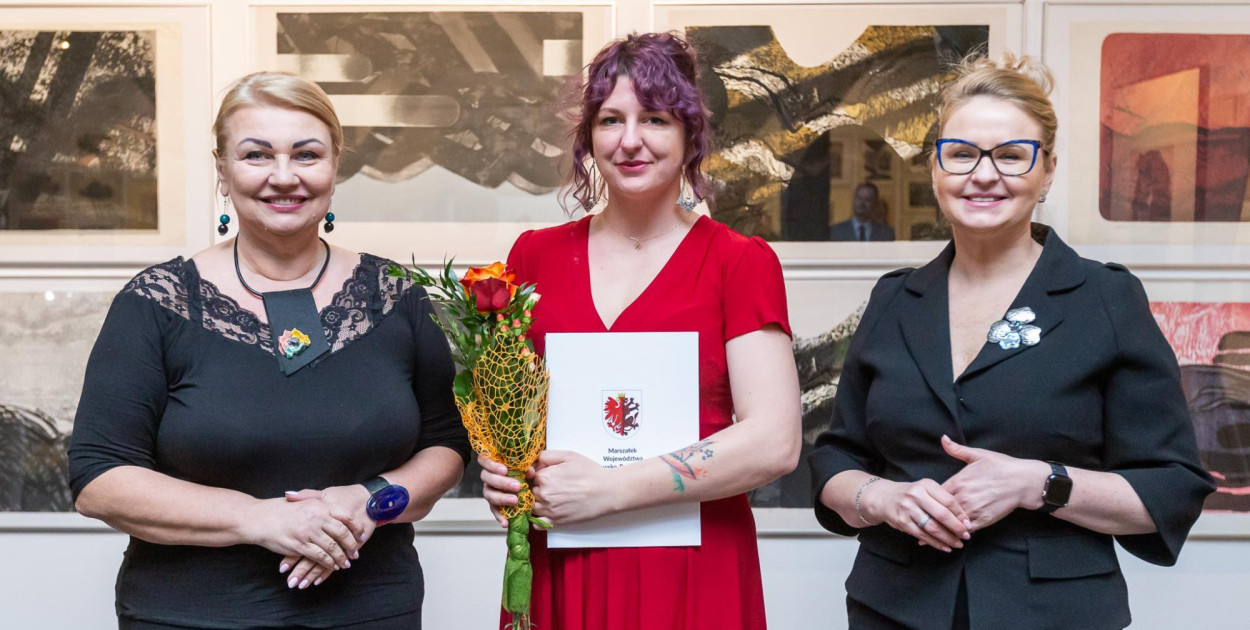 Marszałkowskie stypendia w dziedzinie kultury. Wśród wyróżnionych Natalia Zacharek