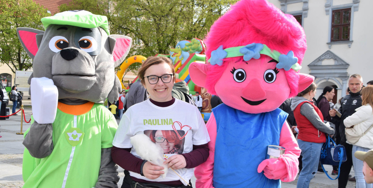 Tłumy mieszkańców przybyły na Rynek, by wesprzeć Paulinę Ziółkowską