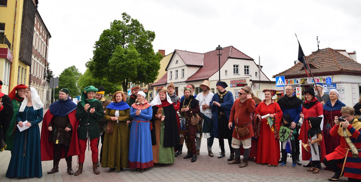 Turniej Rycerski w Chełmnie. Bractwa Rycerskie świętują dziś w Mieście Zakochanych