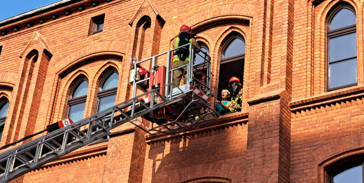 Pożar i ewakuacja ZSO nr 1 oraz w przedszkolu Bajka w Chełmnie 
