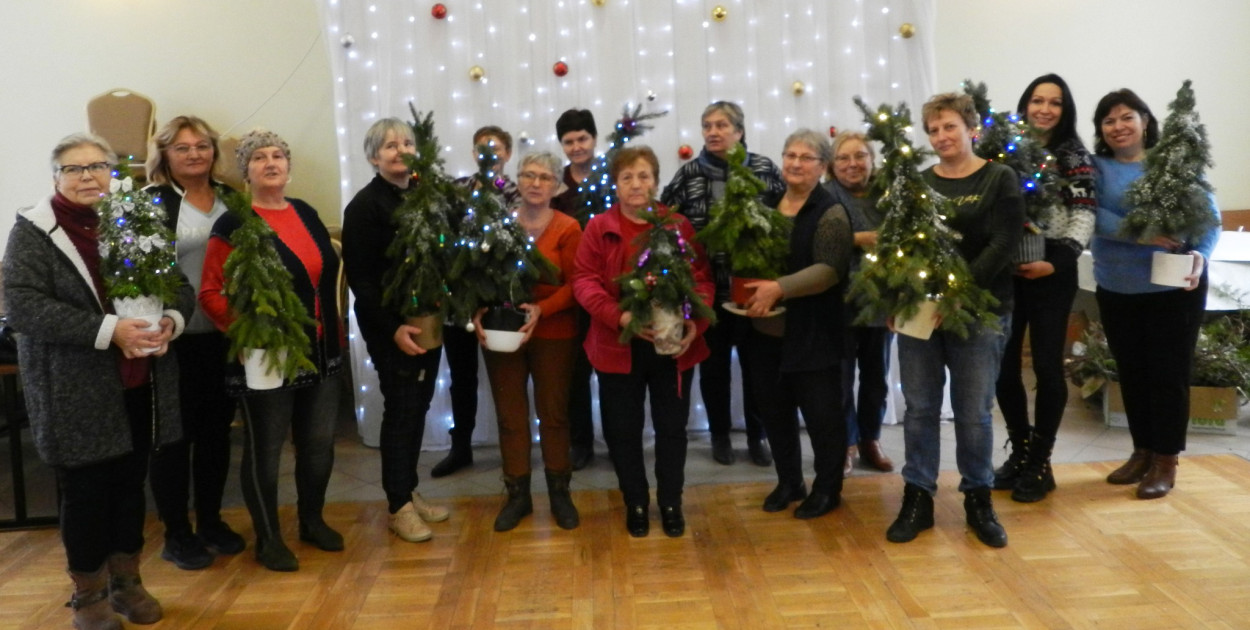Świąteczne Warsztaty Florystyczne: relacja ze spotkania w Papowie Biskupim 