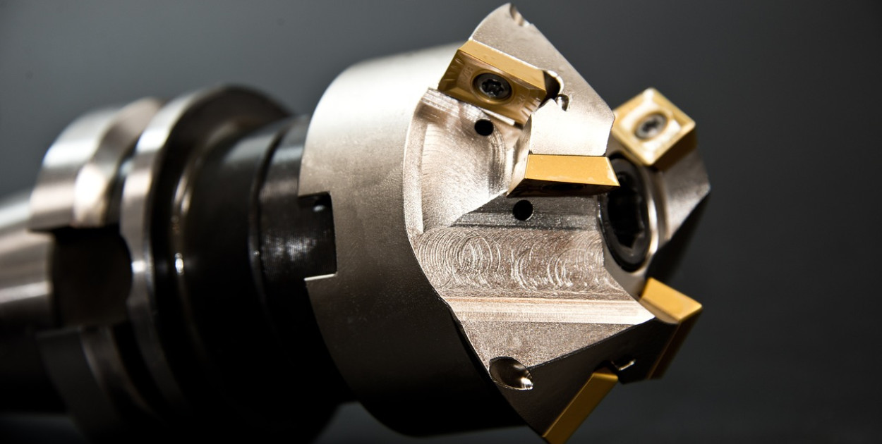 Obróbka CNC - precyzyjne toczenie i frezowanie