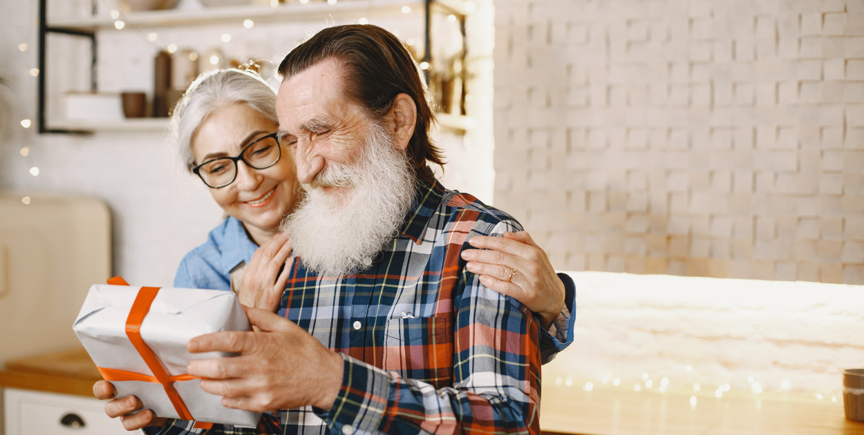 Jak wybrać idealny prezent na Dzień Babci i Dziadka?