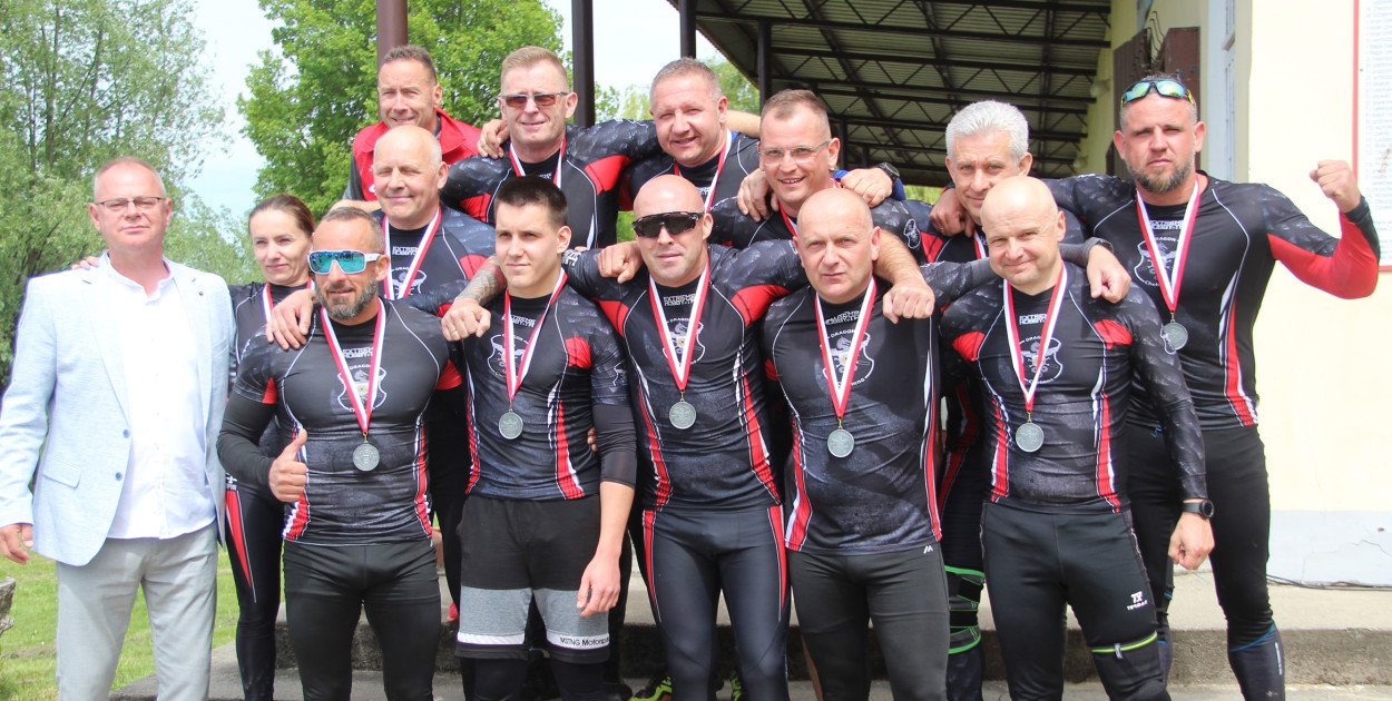 Srebrny DRAGON Chełmno w Mistrzostwach Polski. Do złota milimetry