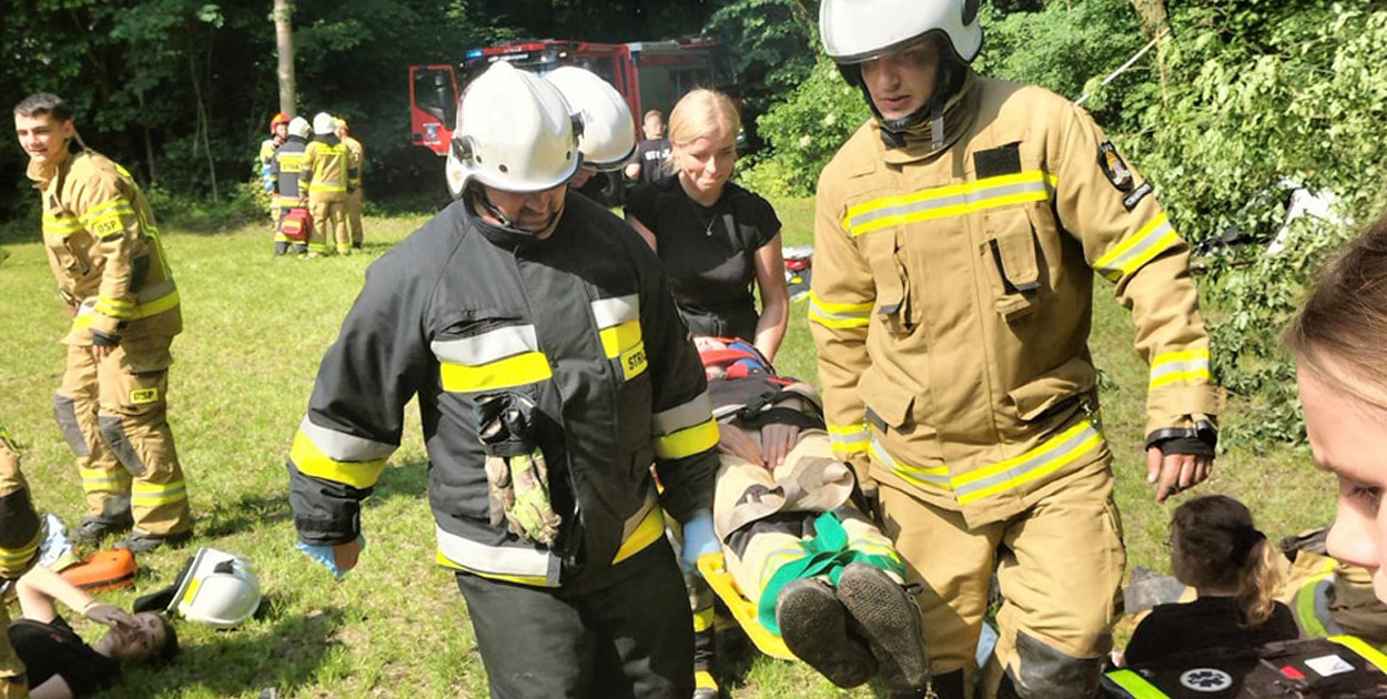 Piętnastu poszkodowanych w pożarze po nawałnicy w okolicach Chełmna