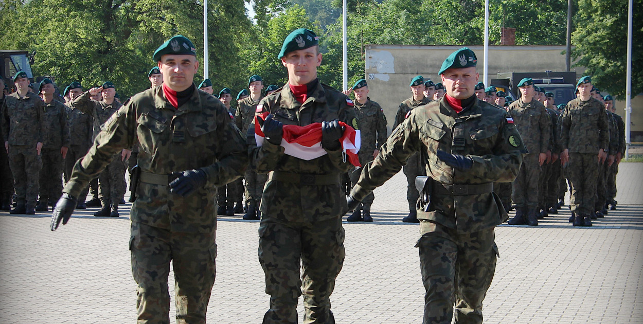 Honory dla Bohaterów – uroczysty apel z okazji Dnia Weterana Działań 