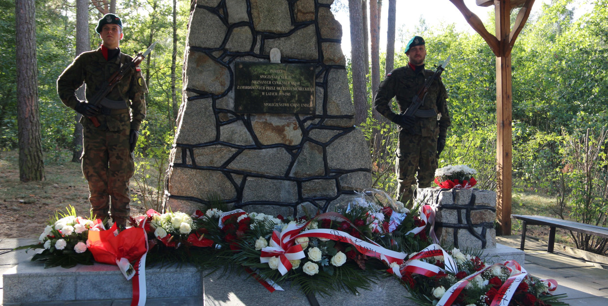 Uroczystość patriotyczno-religijna w Raciniewie