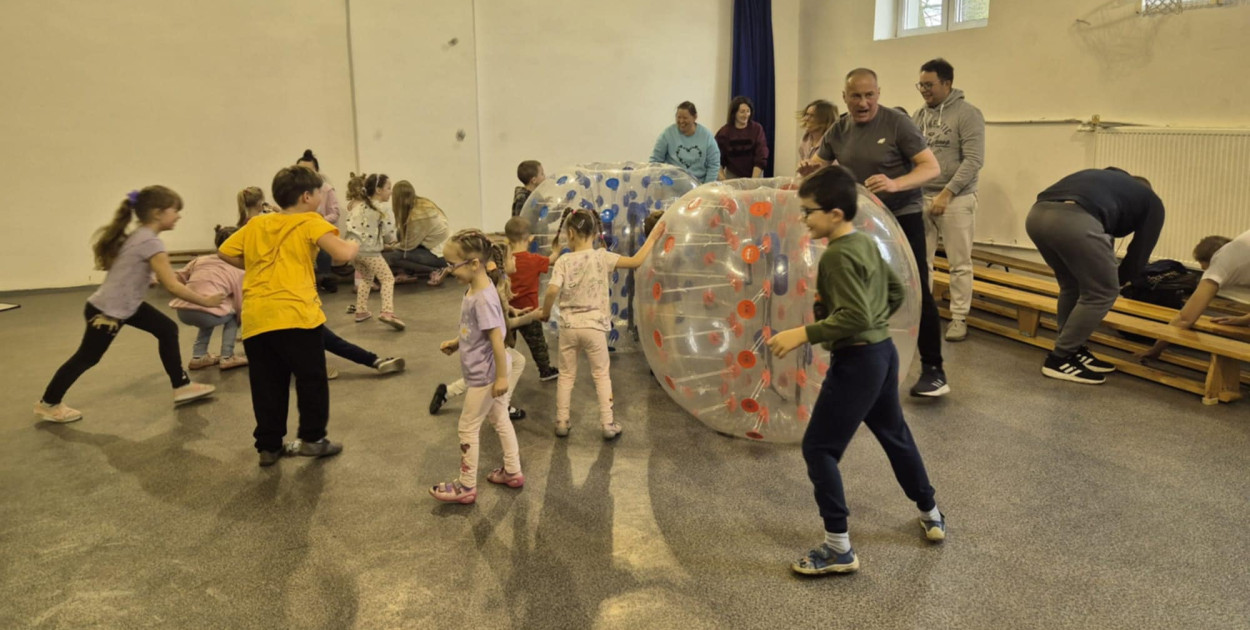 Sportowe emocje po raz drugi! Dzień Sportu w Przedszkolu „Maja i Gucio”