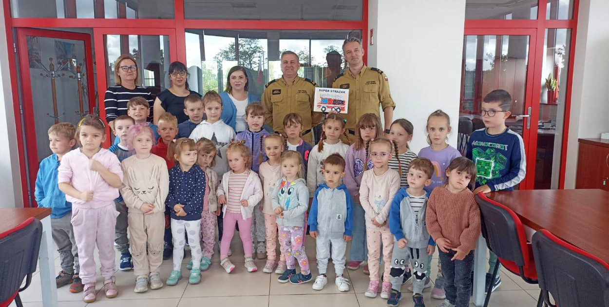 Przedszkolaki z wizytą w Komendzie Powiatowej PSP w Chełmnie 