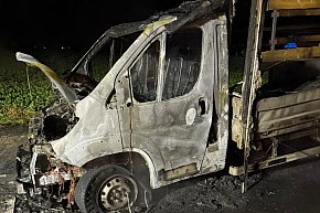 Pożar samochodu i wypadek w jednym dniu w okolicach Chełmna-9548