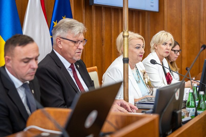 Sesja sejmiku województwa - relacja