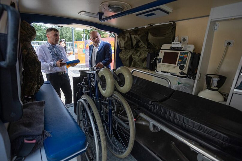 Nasza karetka będzie ratować ukraińskich żołnierzy