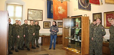 Kształcenie obywatelskie dla żołnierzy 3. Pułku Saperów -82245