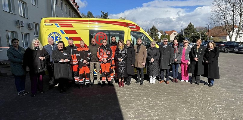 Nowy ambulans dla chełmińskiego szpitala - 90832