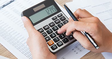 Ważna informacja dla osób dorabiających do świadczenia lub zasiłku...-92133