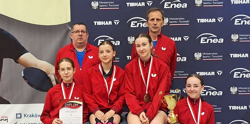 Młodziczki LUKS Chełmno z medalem Mistrzostw Polski - 92404
