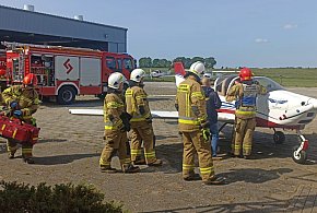 Strażackie ćwiczenia w Adriana Aviation-93154