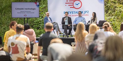 Dyskusje, warsztaty, koncerty na Przystanku JP2 -93143